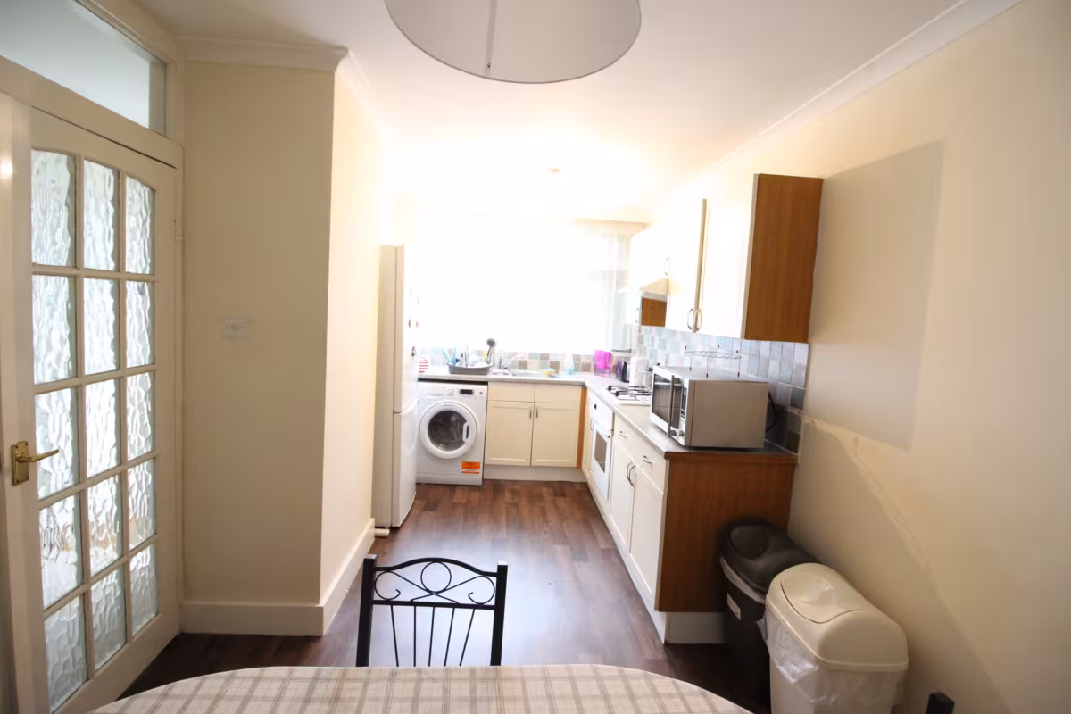 Danebury Avenue, Roehampton SW15