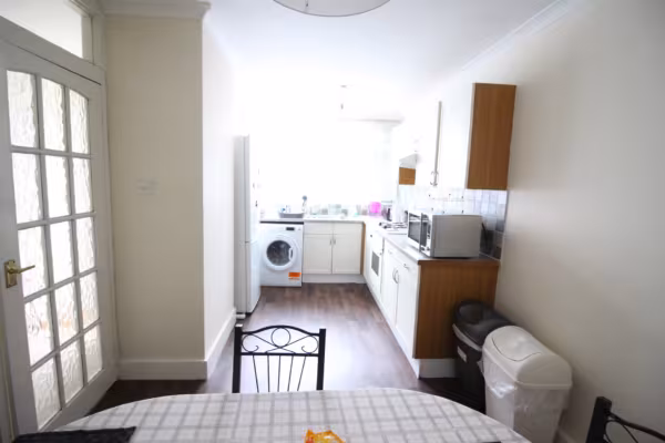 Danebury Avenue, Roehampton SW15