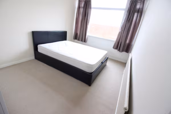 Danebury Avenue, Roehampton SW15